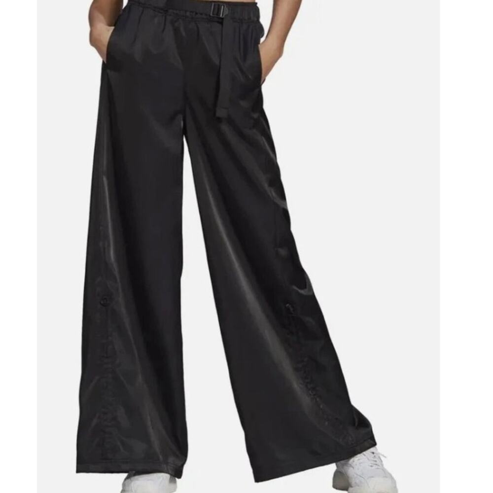 adidas Originals Wide Leg Baggy Satin Cargo Utility Pants in black size small - Picture 2 of 13